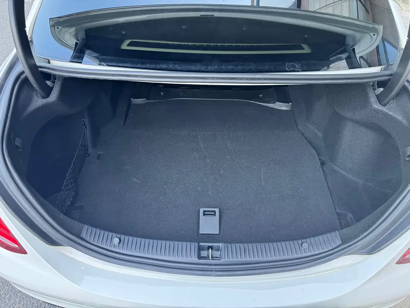 Mercedes-Benz C-Class 2015 Facelift C 200 L фото 13