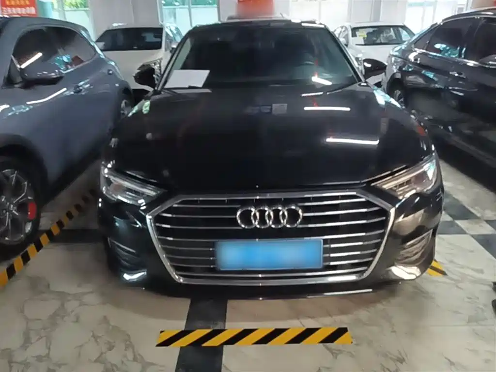 Audi A6L 2021 40 TFSI Luxury Elegance фото 3