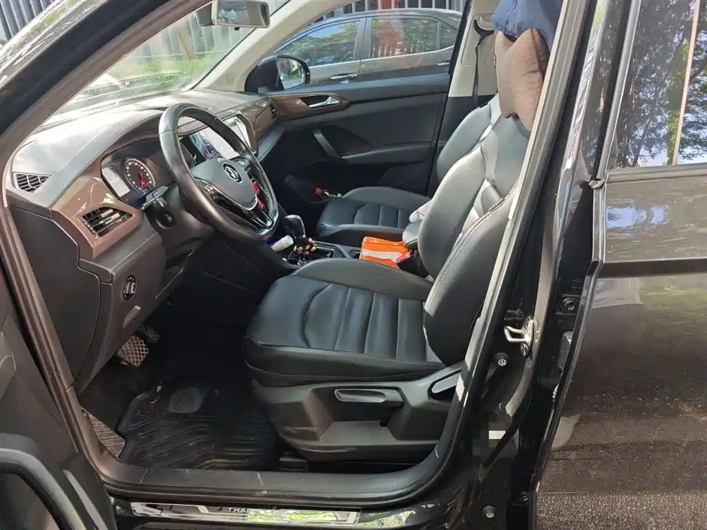 Volkswagen Tharu 2020 280TSI 2WD Comfort Edition China VI фото 8
