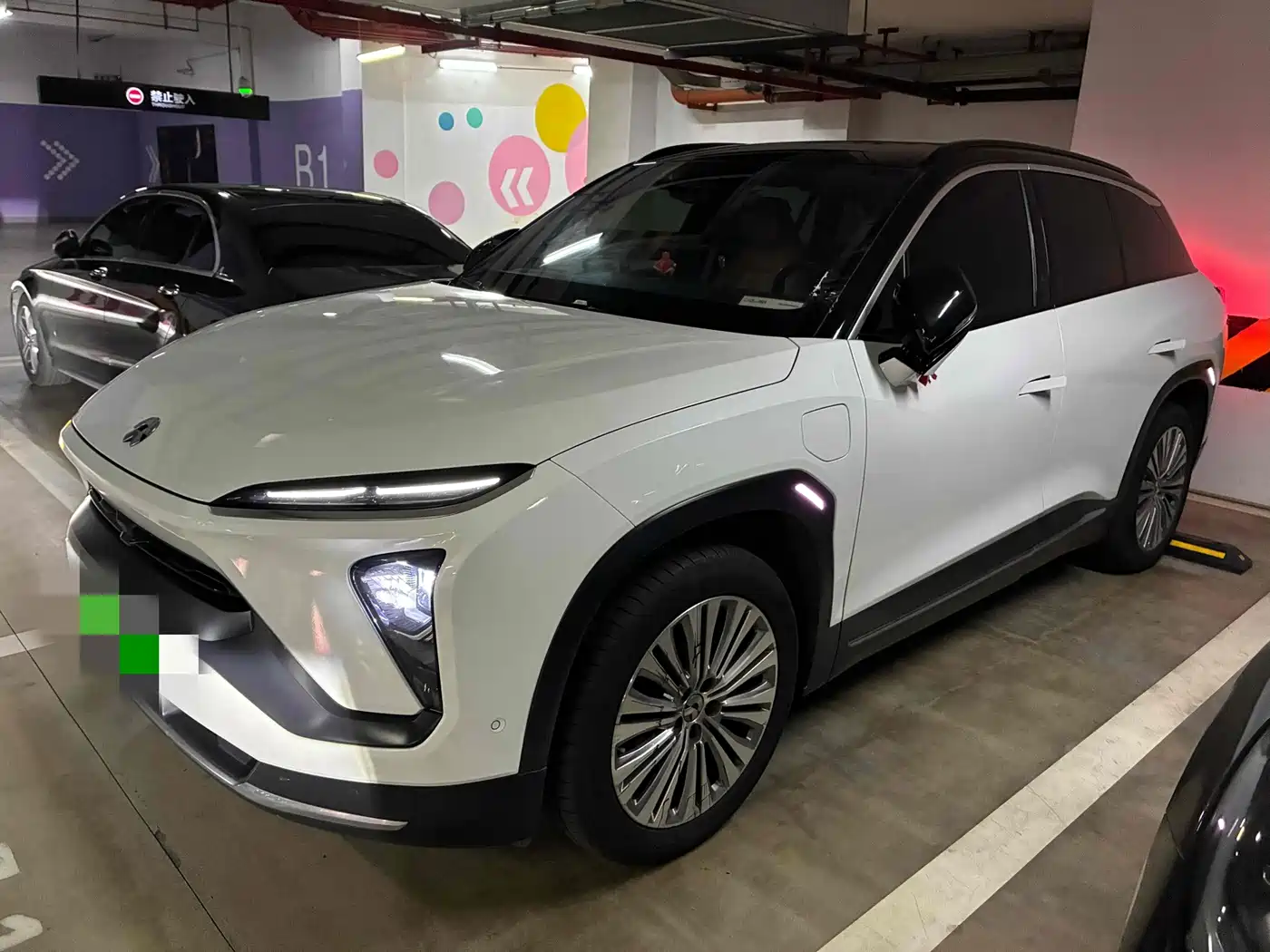 Фото 1 - NIO ES6