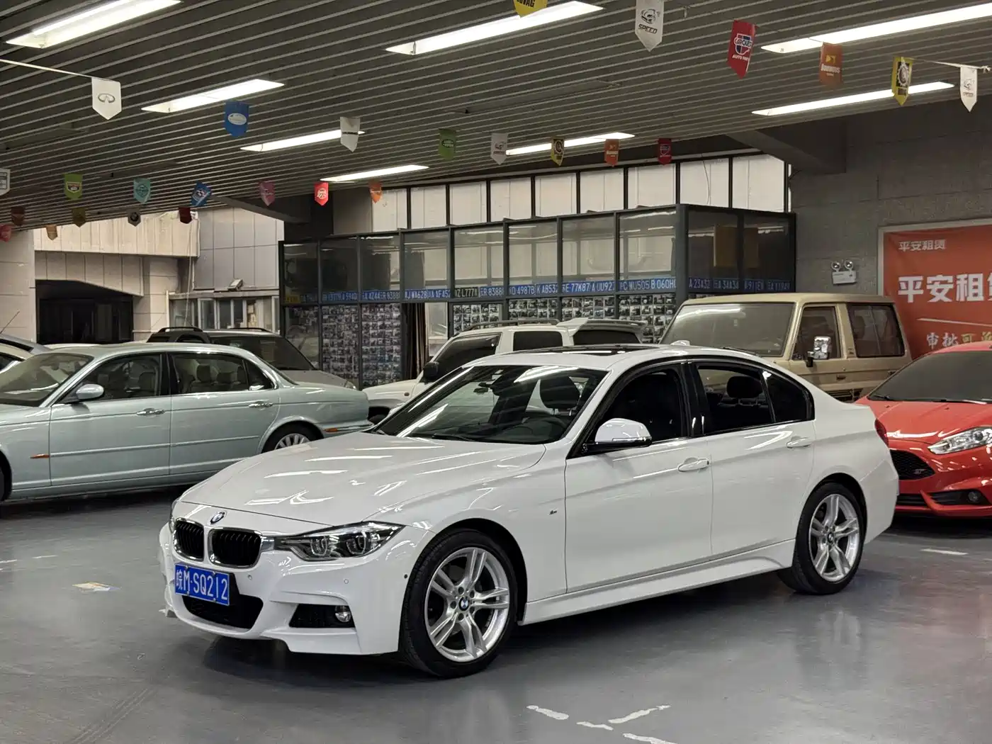 BMW 3 Series 2018 320i M Sport Package