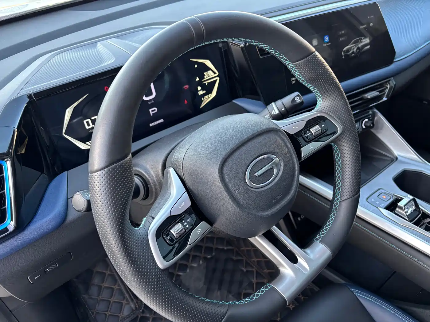 GAC Trumpchi Trumpchi GS3 2023 Shadow Speed 270T Power Enjoyment Edition фото 8