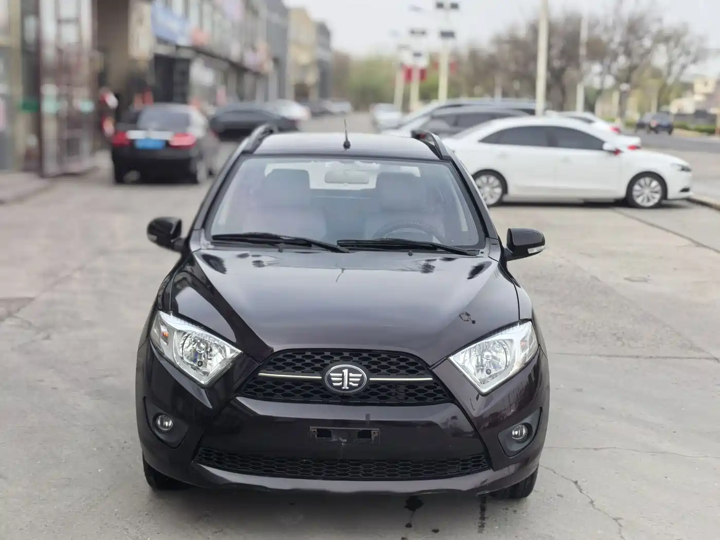 FAW Xiali N7 2013 2013 1.3L Manual Luxury