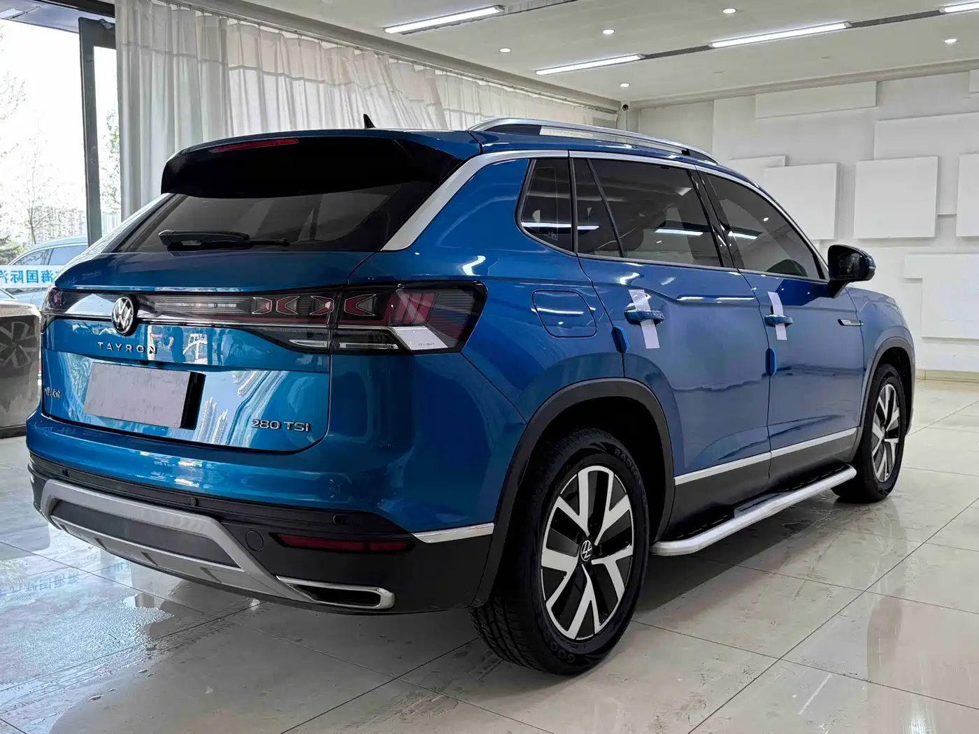 Volkswagen Tayron 2023 280TSI 2WD Luxury Plus Advanced Edition фото 6