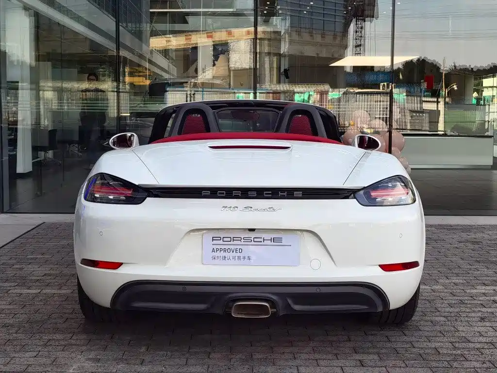 Porsche 718 2022 Boxster 2.0T фото 4