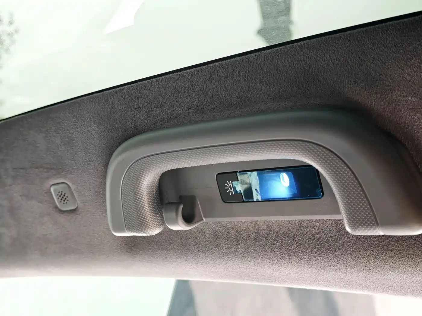 GEELY GALAXY GALAXY E8