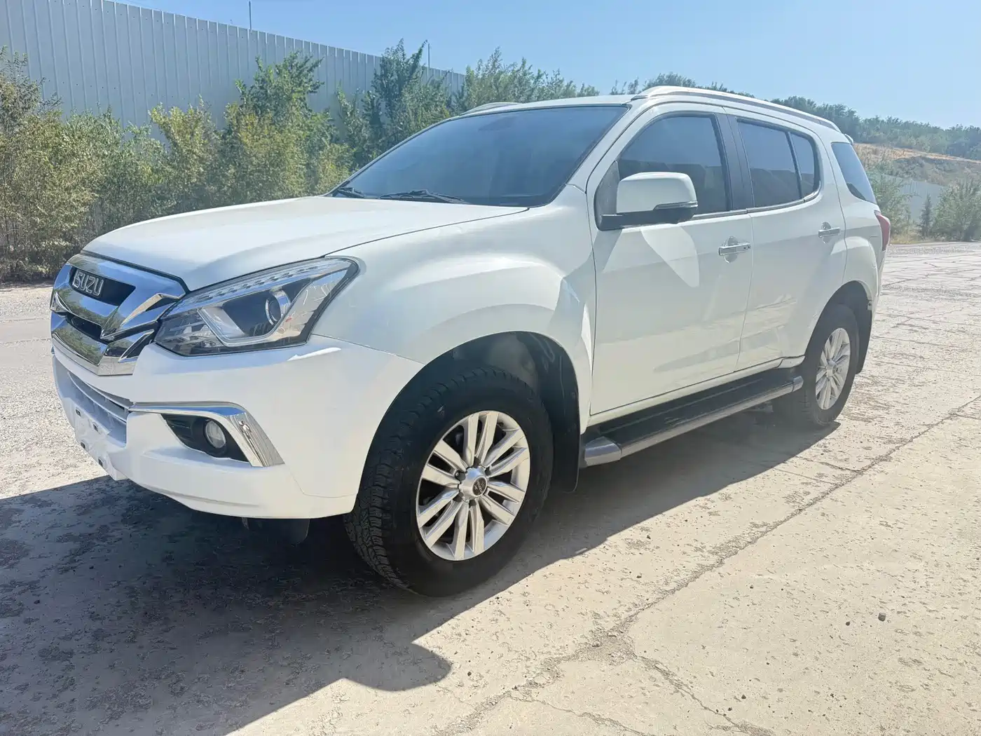 2021 Isuzu mu-X Ranger