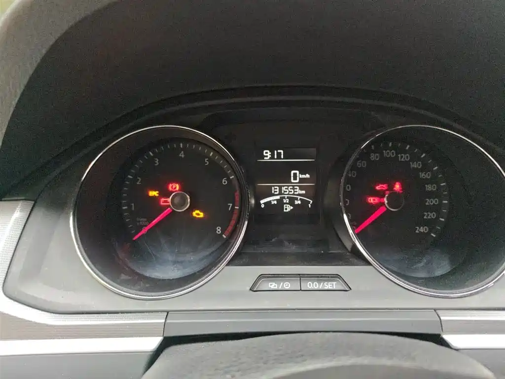 Volkswagen Bora 2018 1.5L Manual Fashion фото 5