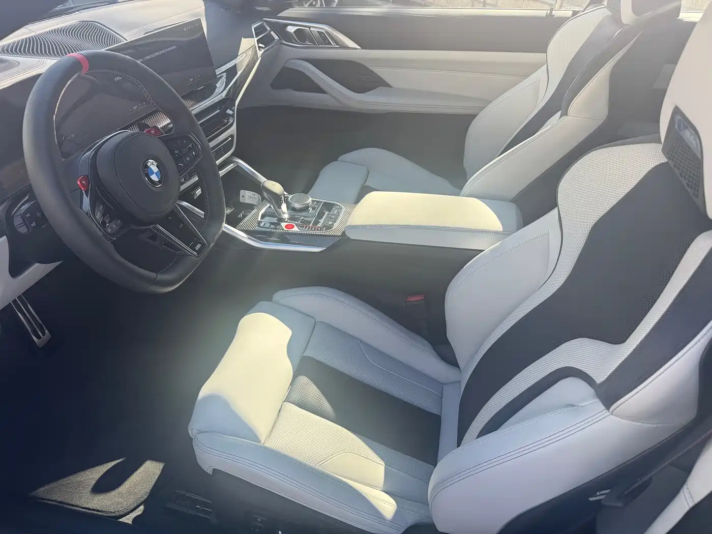 BMW M4 2024 BMW M4 Convertible M xDrive Competition фото 10