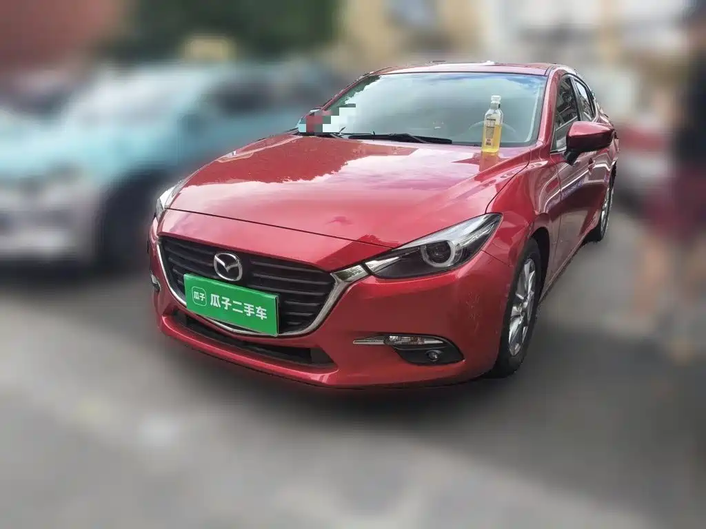 Фото 1 - Mazda Mazda 3
