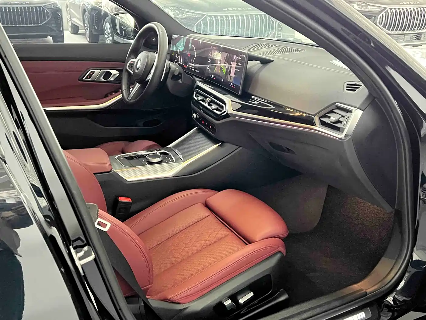 BMW 3 Series 2023 325i M Sport Black Night Package фото 22