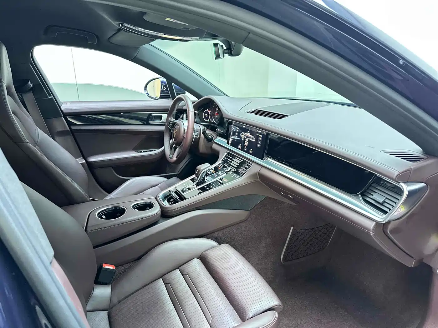Porsche Panamera 2017 Panamera 3.0T фото 11