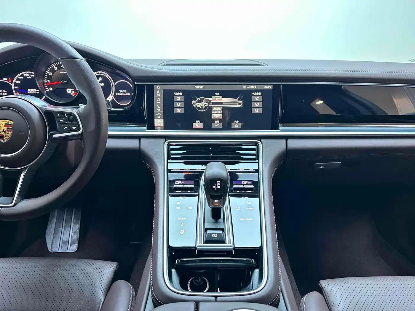 Porsche Panamera 2017 Panamera 3.0T фото 19