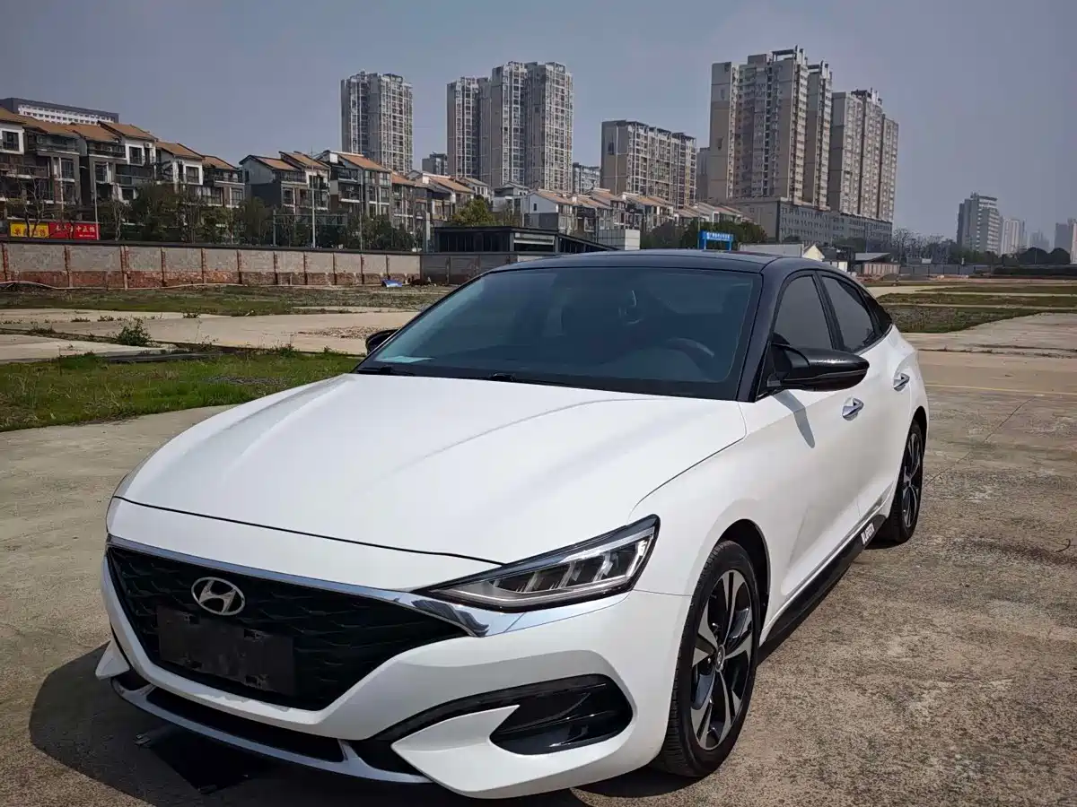 Hyundai Fista 2019 280TGDi Smart Edition China VI