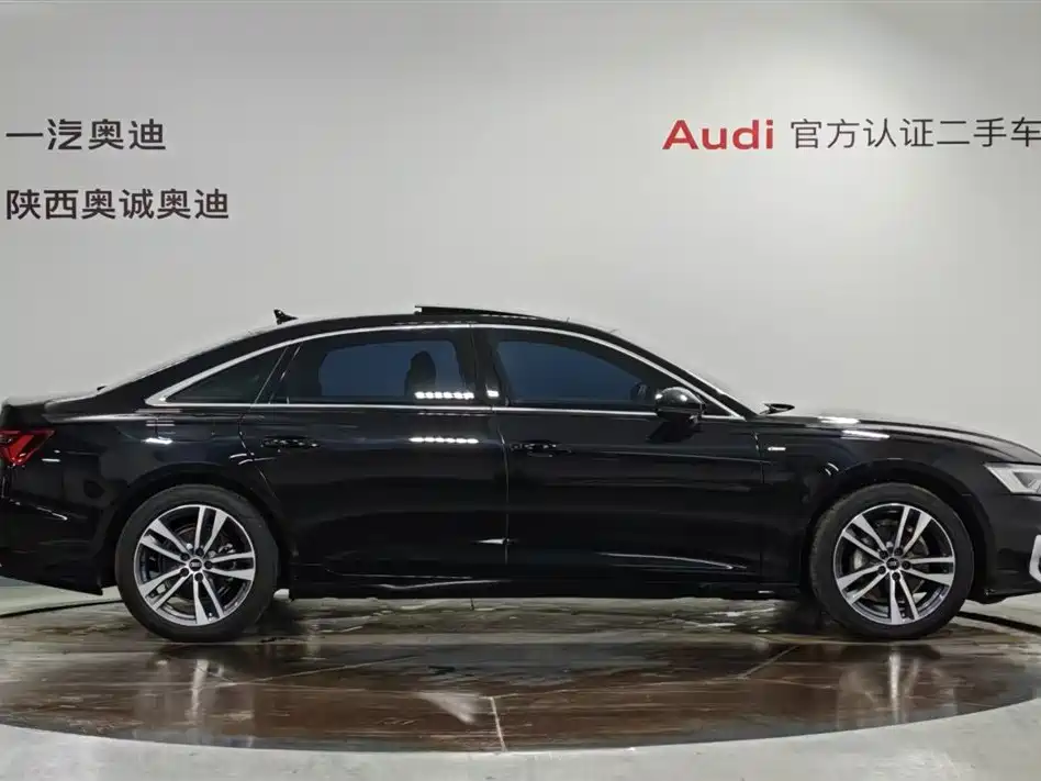 Audi A6L 2025 40 TFSI Luxury Sport фото 3