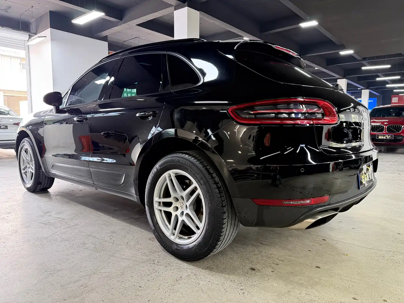 Porsche Macan 2017 Macan 2.0T фото 12