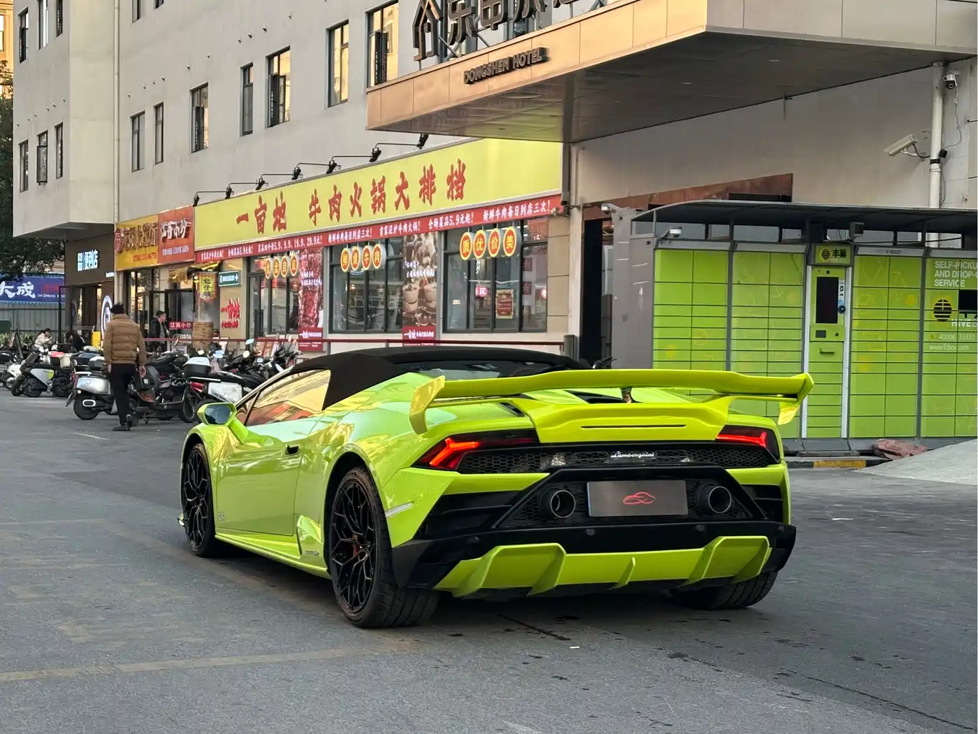 Lamborghini Huracán 2020 Huracán EVO RWD Spyder фото 6