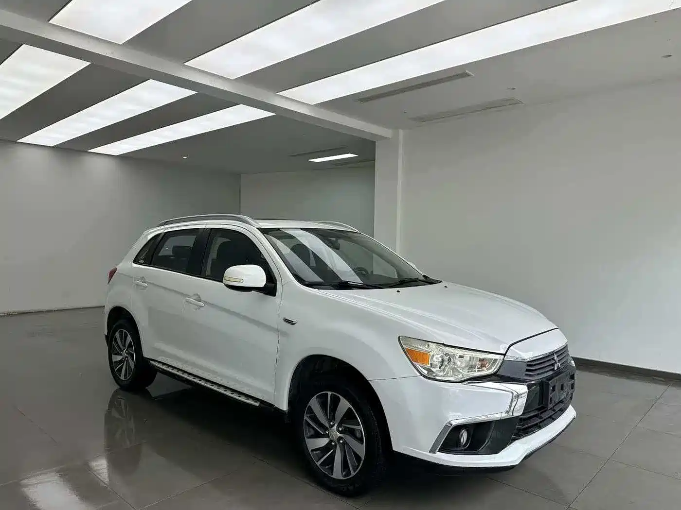 Mitsubishi ASX 2018 1.6L Manual 2WD Fashion Edition фото 3