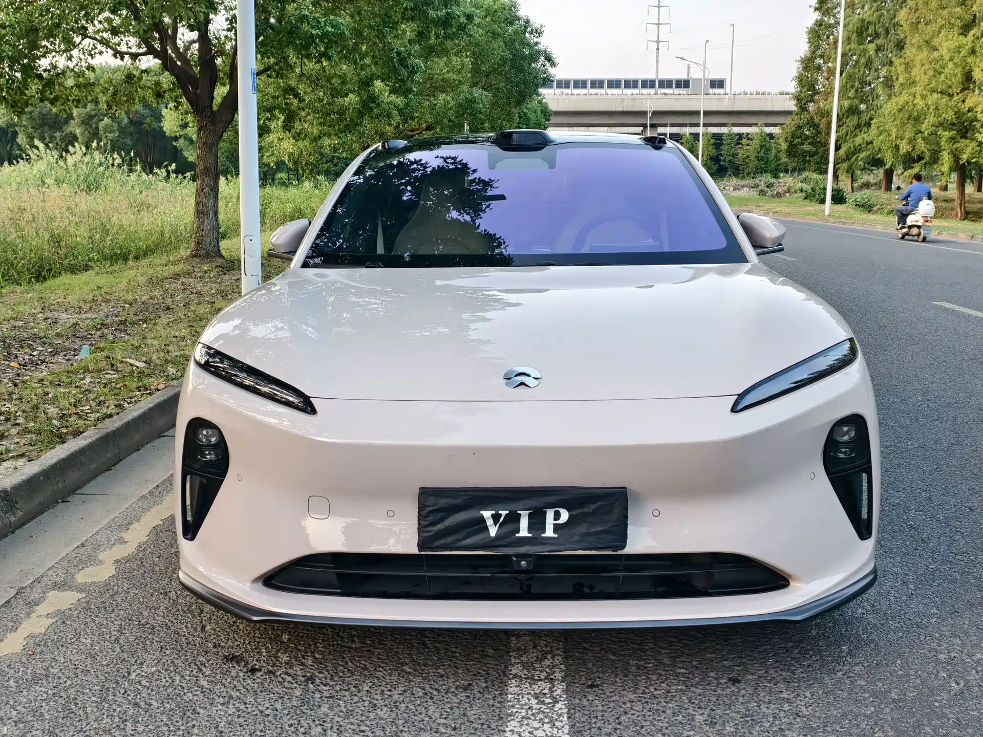 Фото 2 - NIO ET5