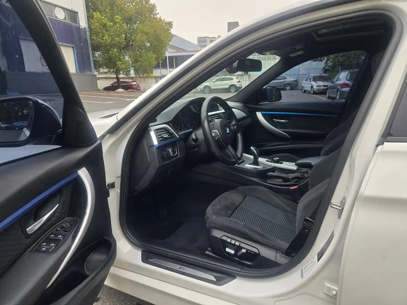 BMW 3 Series 2018 320i M Sport Package фото 5