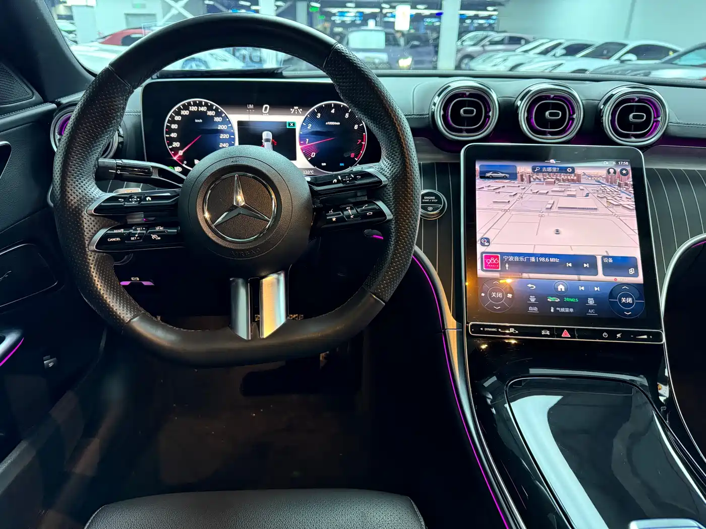 Mercedes-Benz C-Class 2023 C 260 L Night Edition Sport фото 7