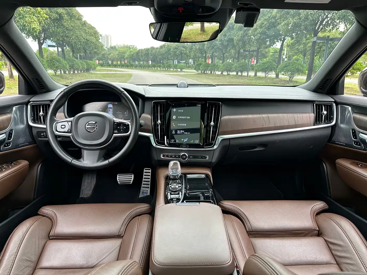 VOLVO S90 PLUG-IN HYBRID
