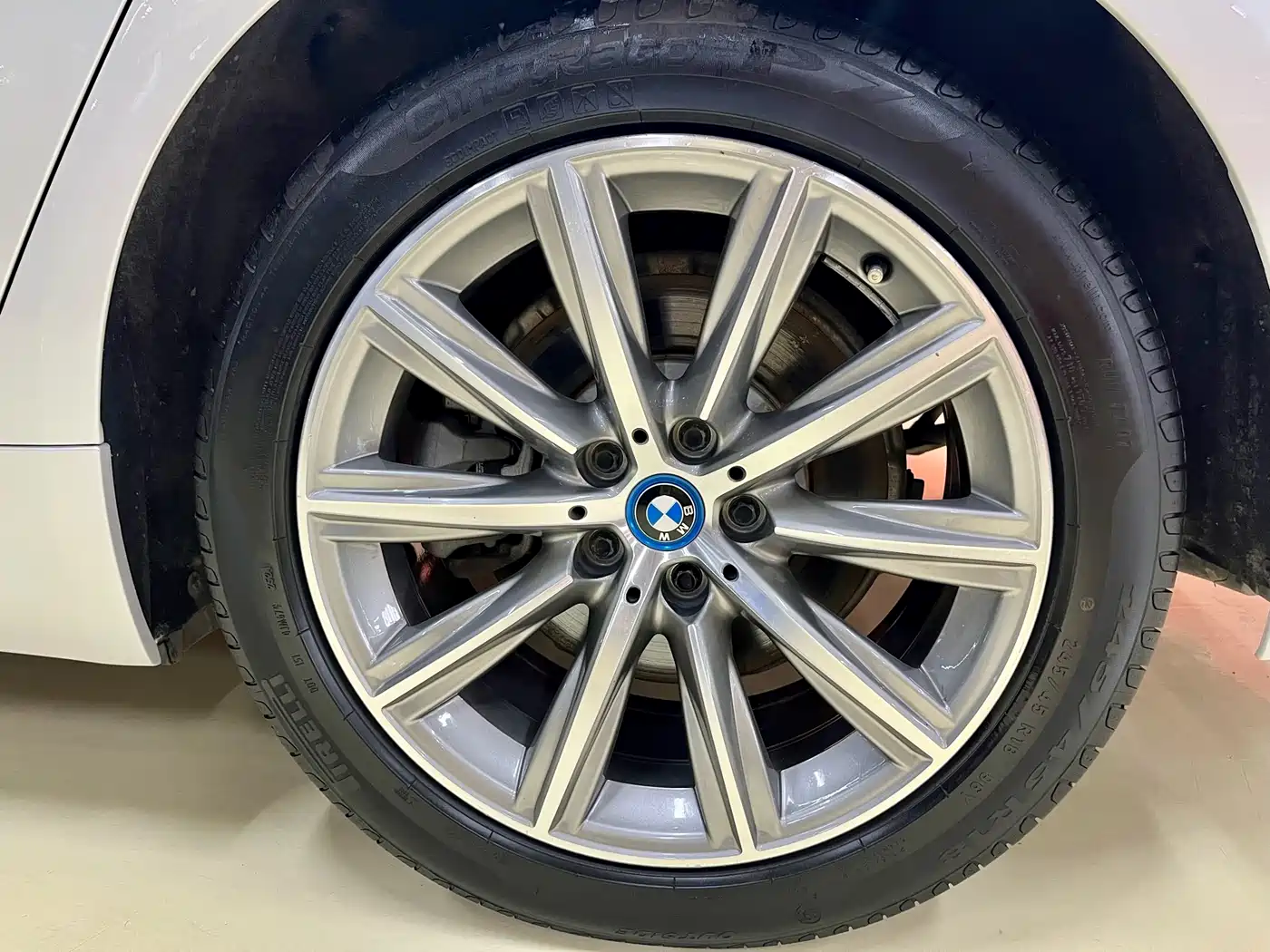 BMW 5 SERIES NEW ENERGY