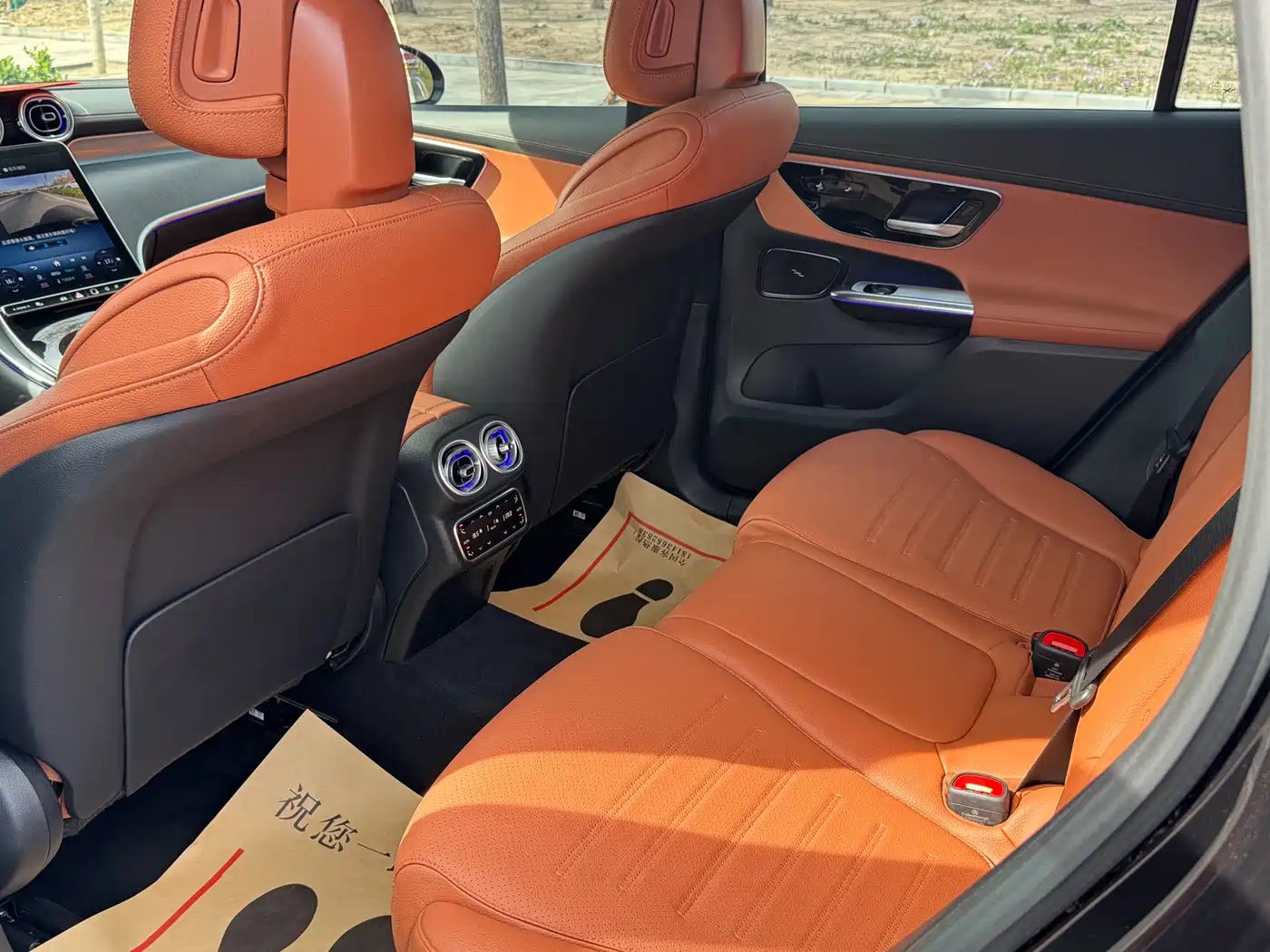 Mercedes-Benz GLC 2024 GLC 260 L 4MATIC Luxury 5-seater фото 19