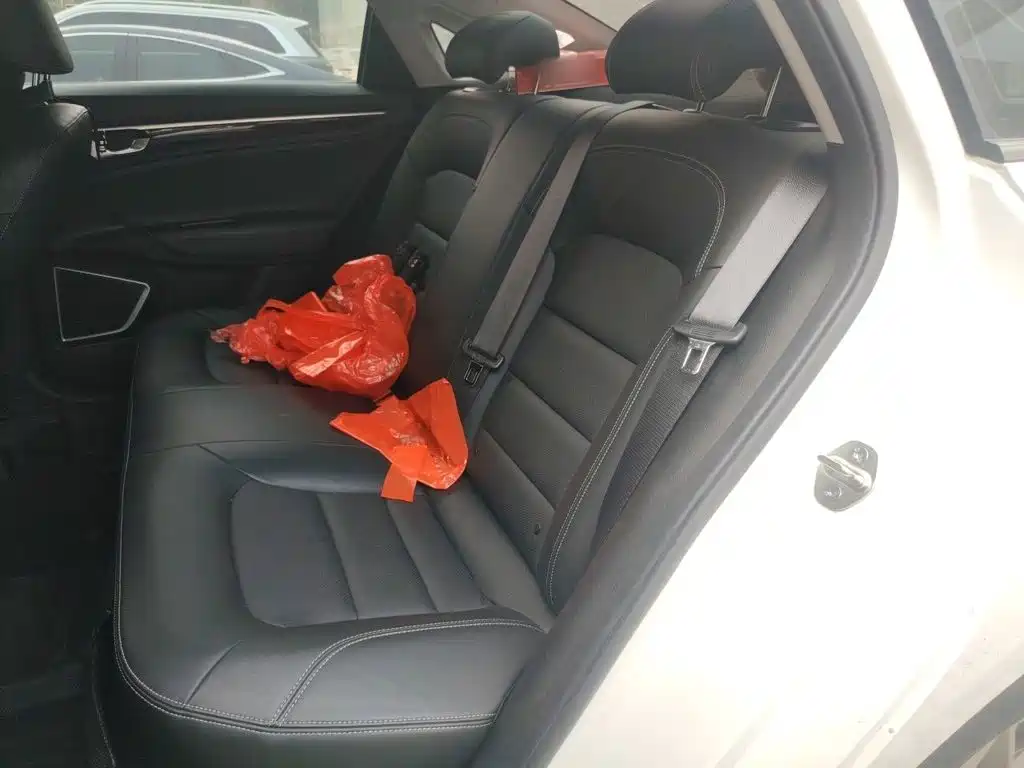 Geely Emgrand GL 2021 2021 UP 1.4T CVT Premium