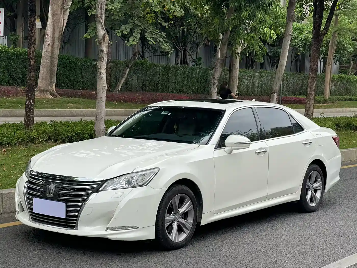 Toyota Crown 2015 2.0T Fashion