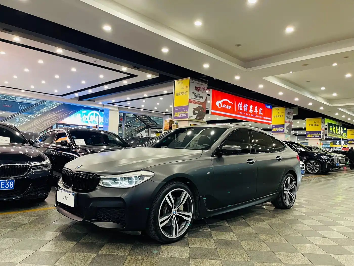 BMW 6 Series GT 2018 640i xDrive M Sport Package