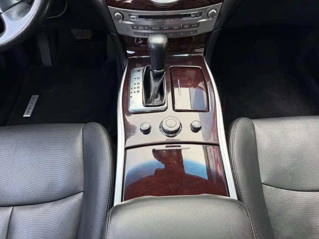 Infiniti Q70 2014 2013 Q70L 2.5L Comfort