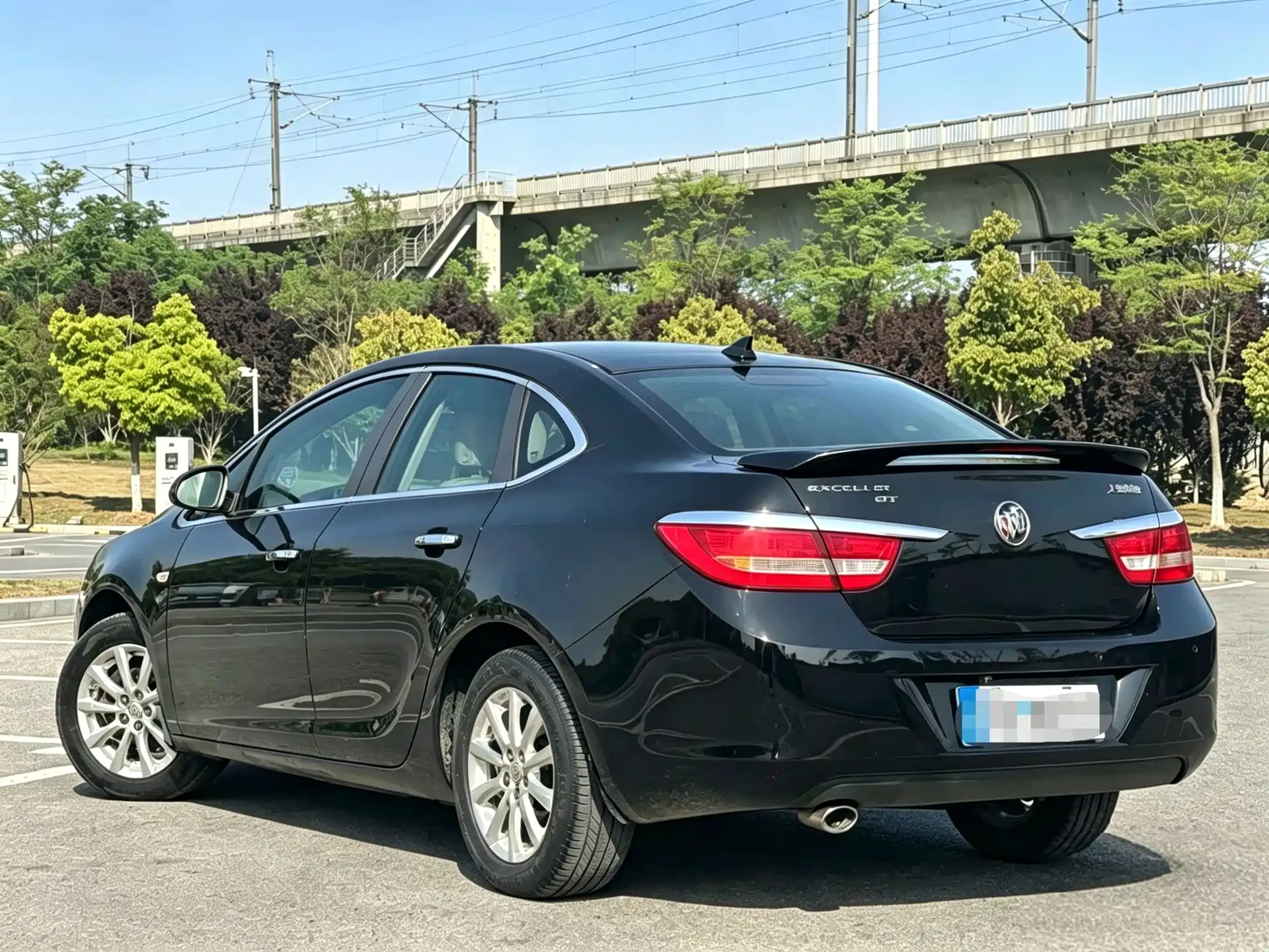 Фото 9 - Buick Excelle