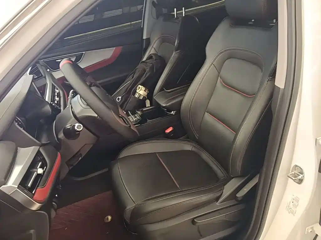 Фото 15 - Chery Tiggo 7