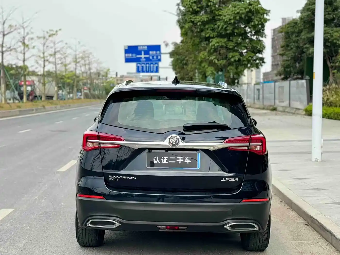Buick Envision Plus 2020 20T FWD Luxury фото 8