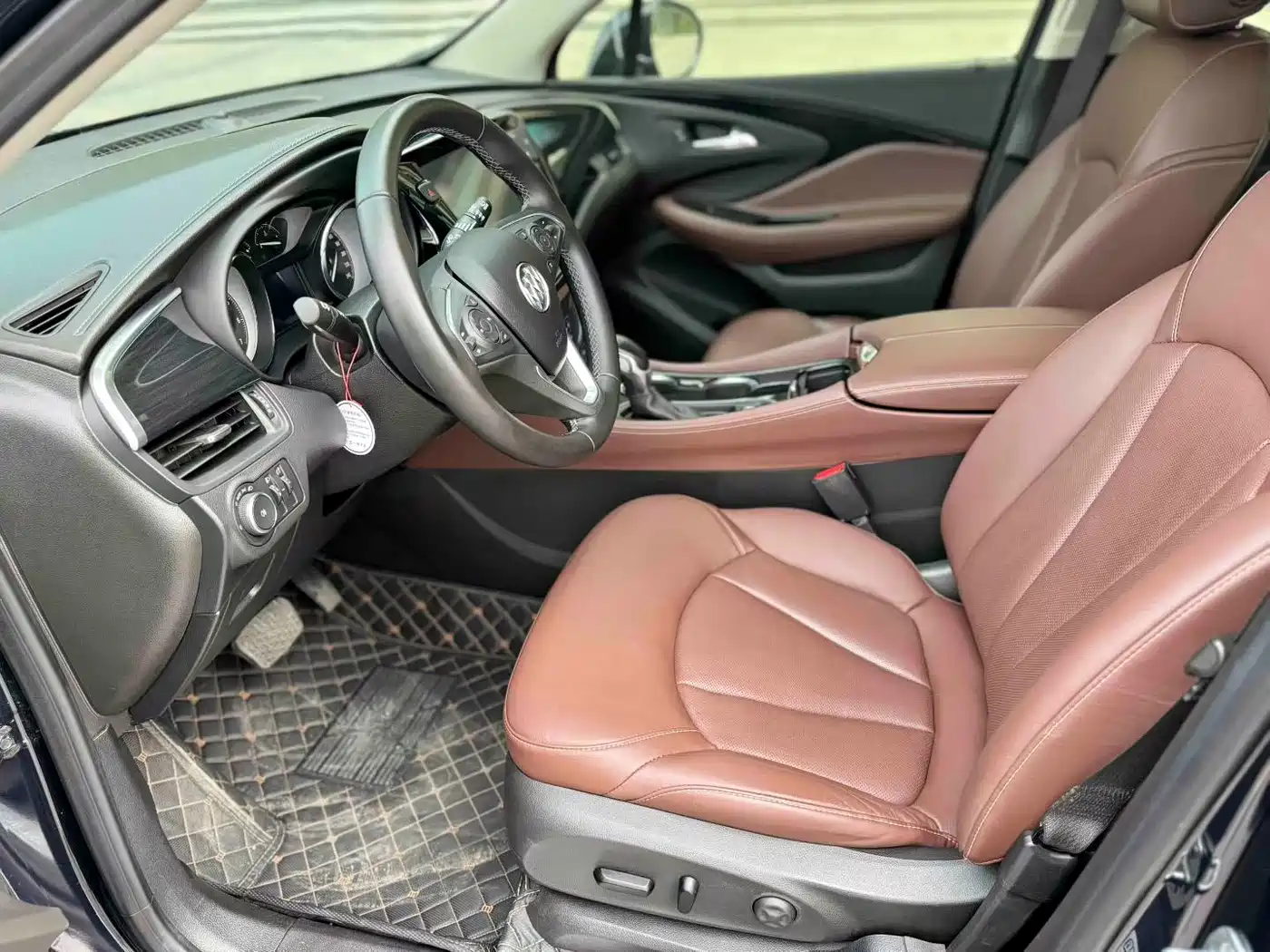 Buick Envision Plus 2020 20T FWD Luxury фото 4