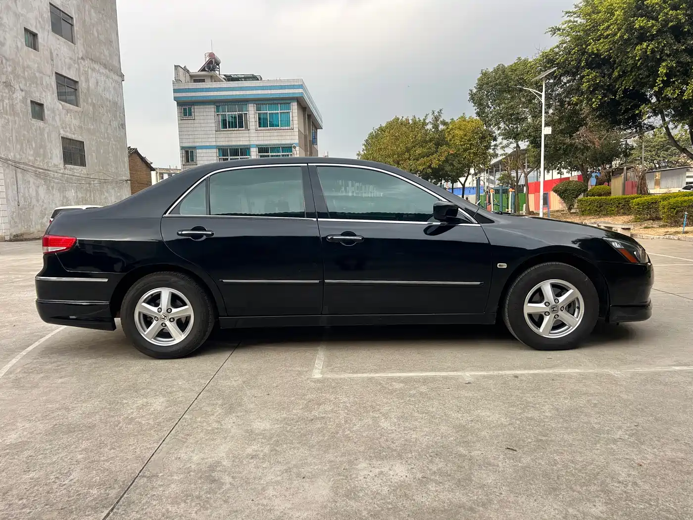 Honda Accord 2004 2004 2.4L