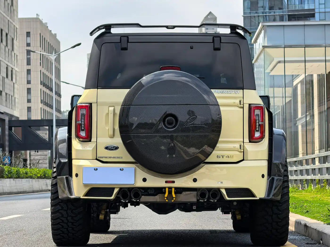 LUMMA GT 2025 Model GT45 Defender фото 4