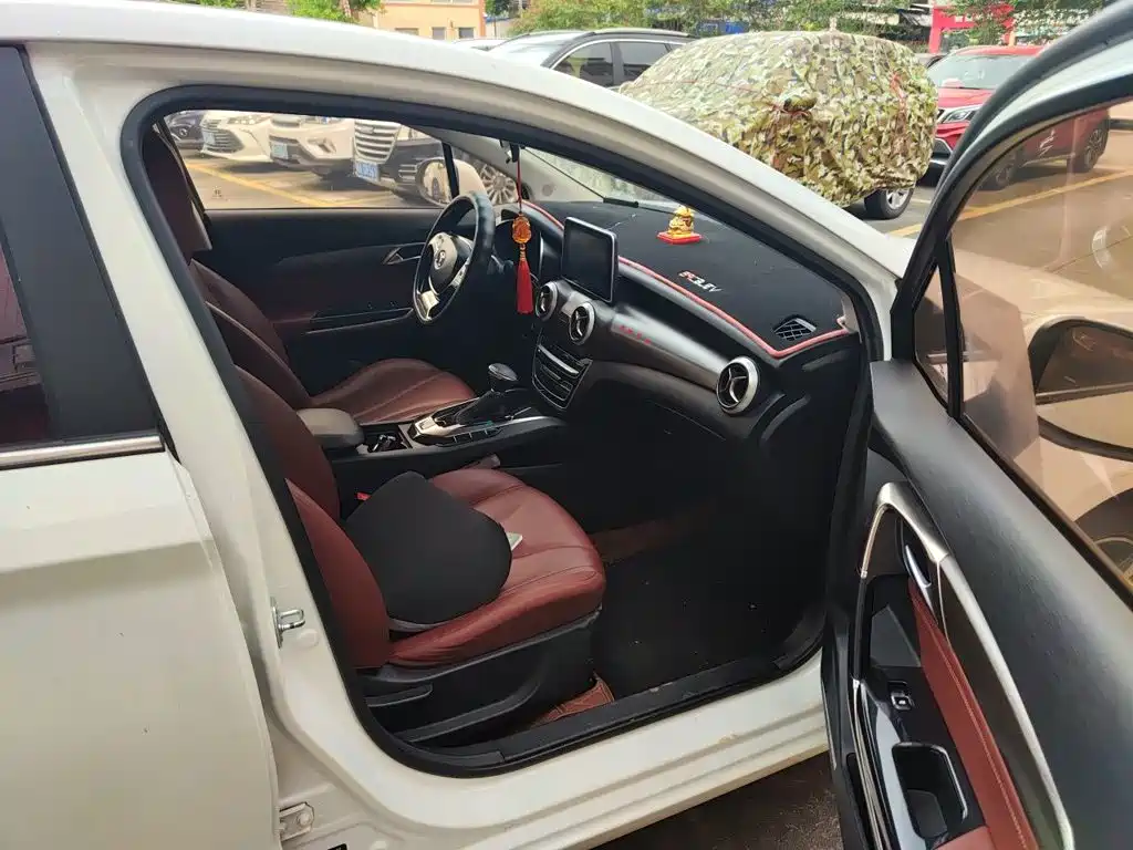 BAIC Senova D50 2018 2018 1.5L CVT Premium Smart Connect Edition