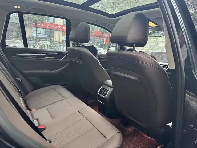 BMW X3 2022 Facelift xDrive25i M Sport Package — фото 3