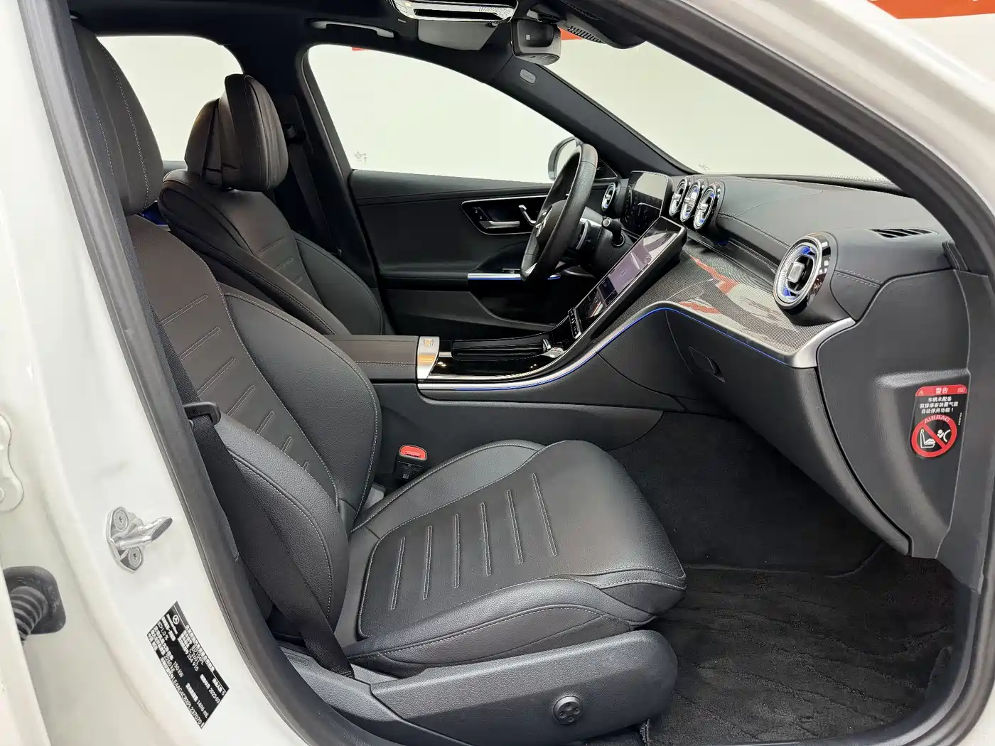 Mercedes-Benz C-Class 2023 C 260 L Night Edition Sport фото 8