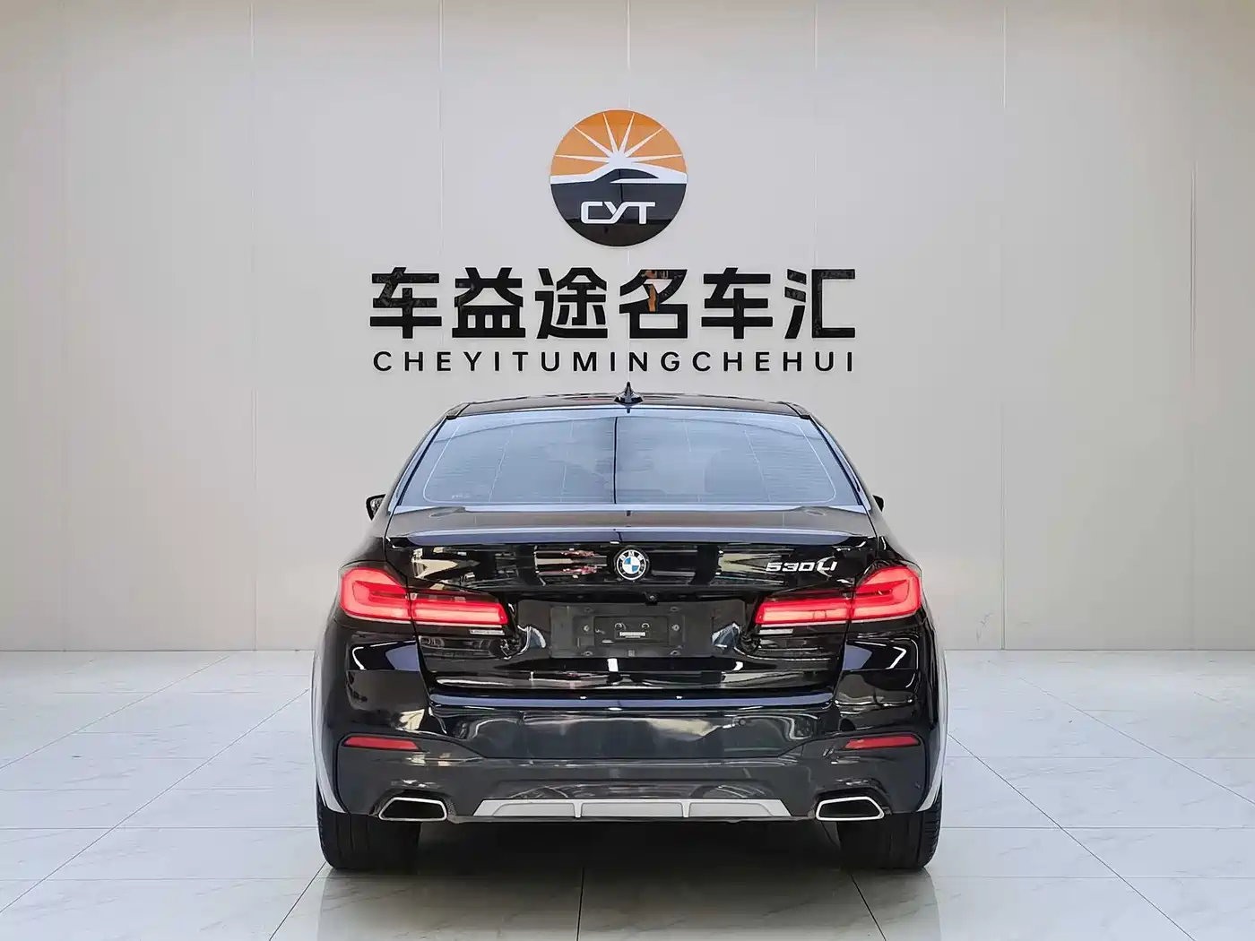 Фото 5 - BMW 5 Series