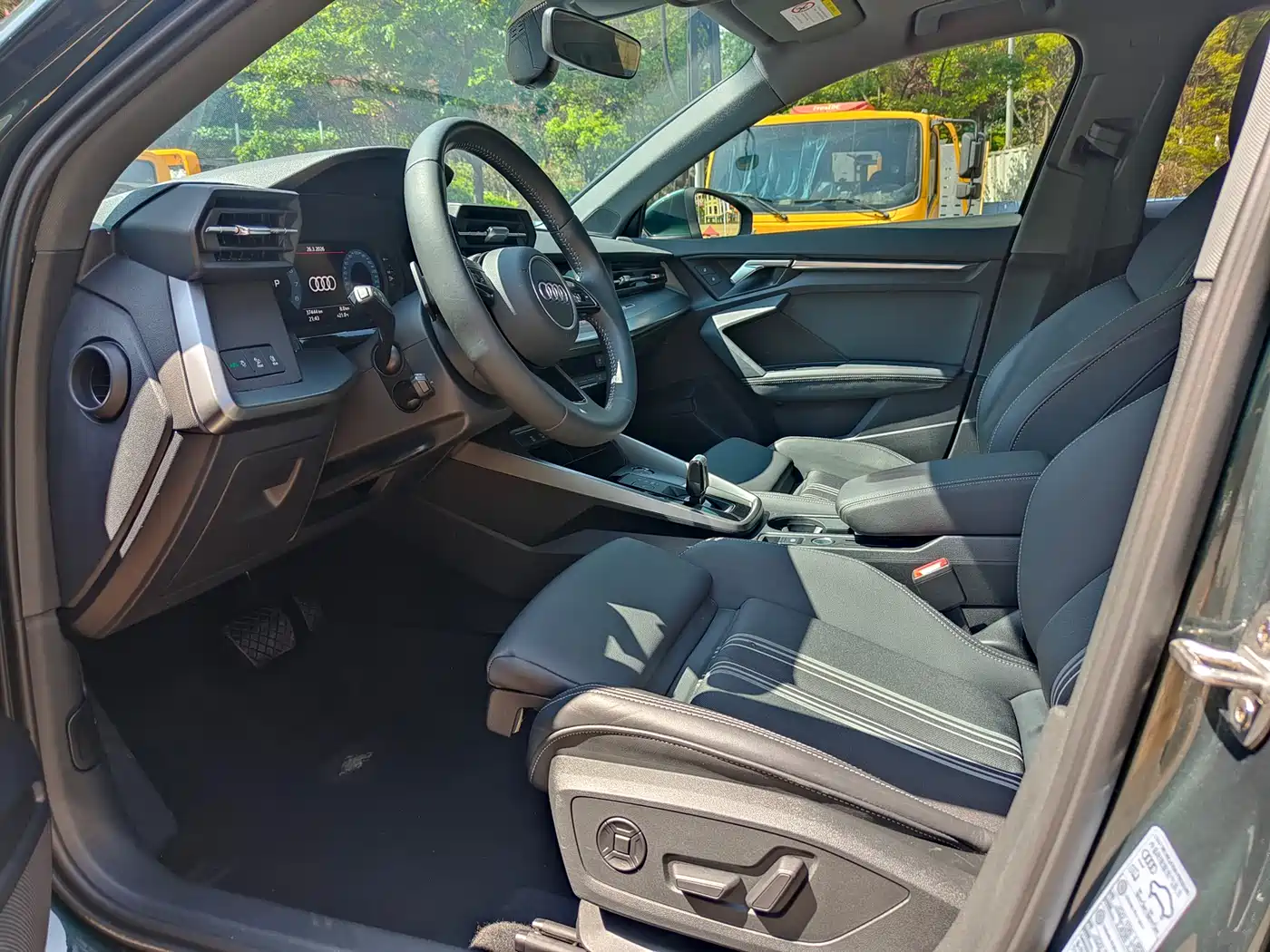 Audi A3 2022 A3L Limousine 35 TFSI Style Sport фото 4