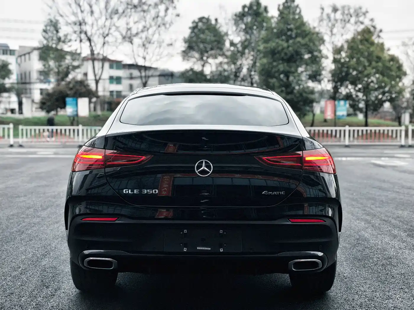 Mercedes-Benz GLE Coupe 2024 GLE 350 4MATIC Coupe SUV Luxury фото 5