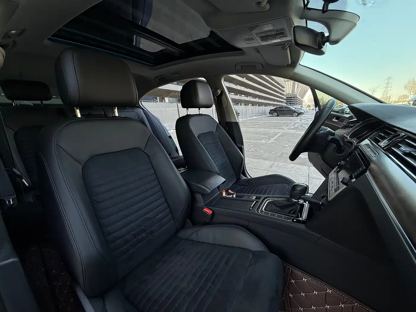 Volkswagen Magotan 2018 330TSI DSG Luxury фото 20