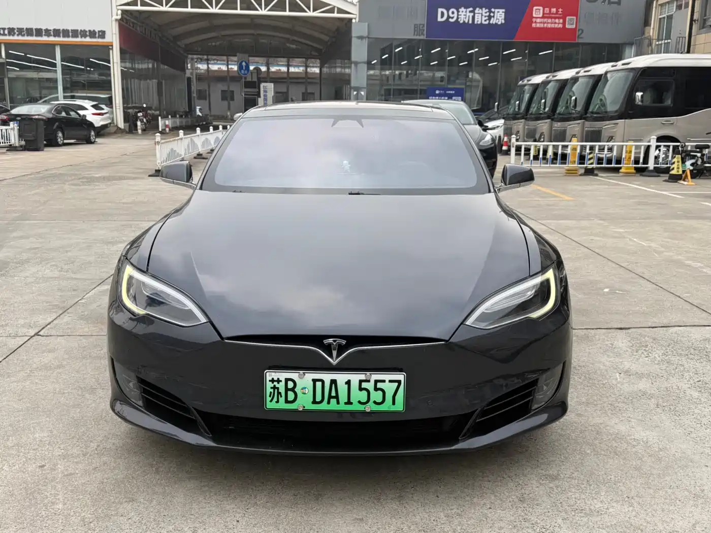 TESLA MODEL S