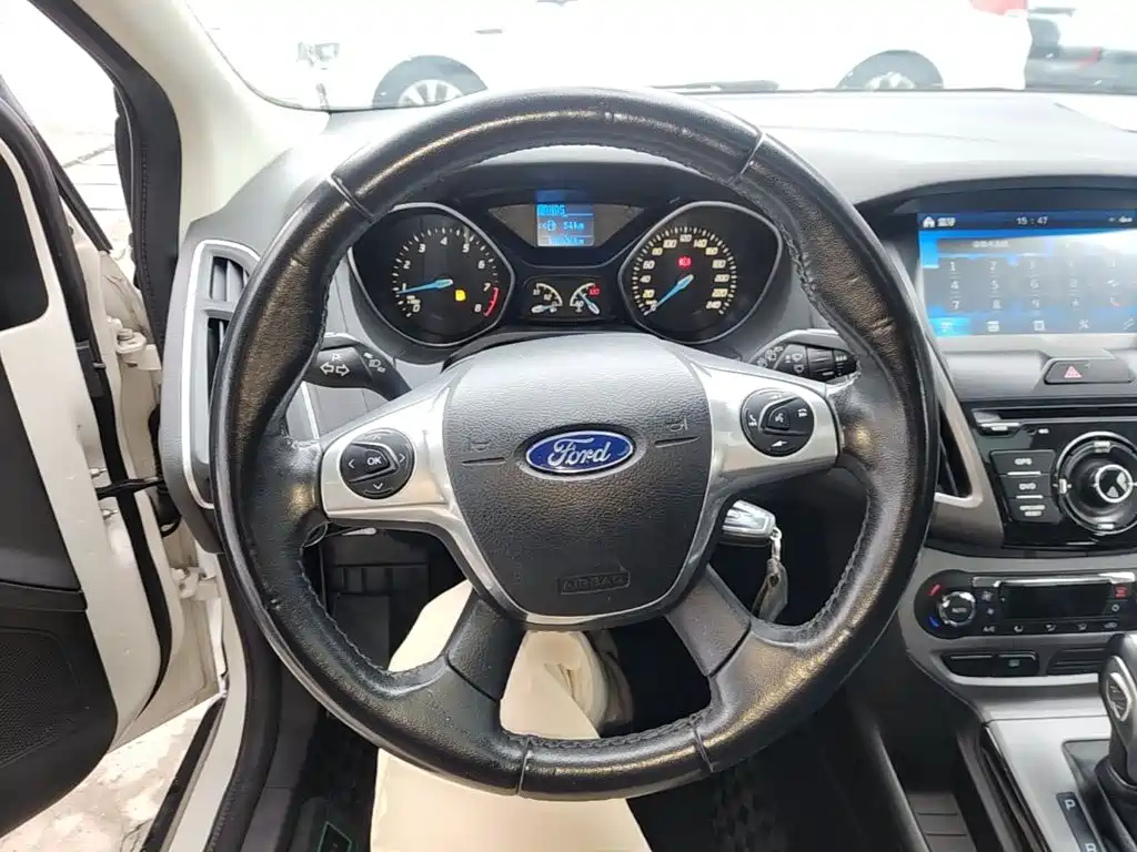 Ford Focus 2015 2012 Hatchback 1.6L Automatic Trend