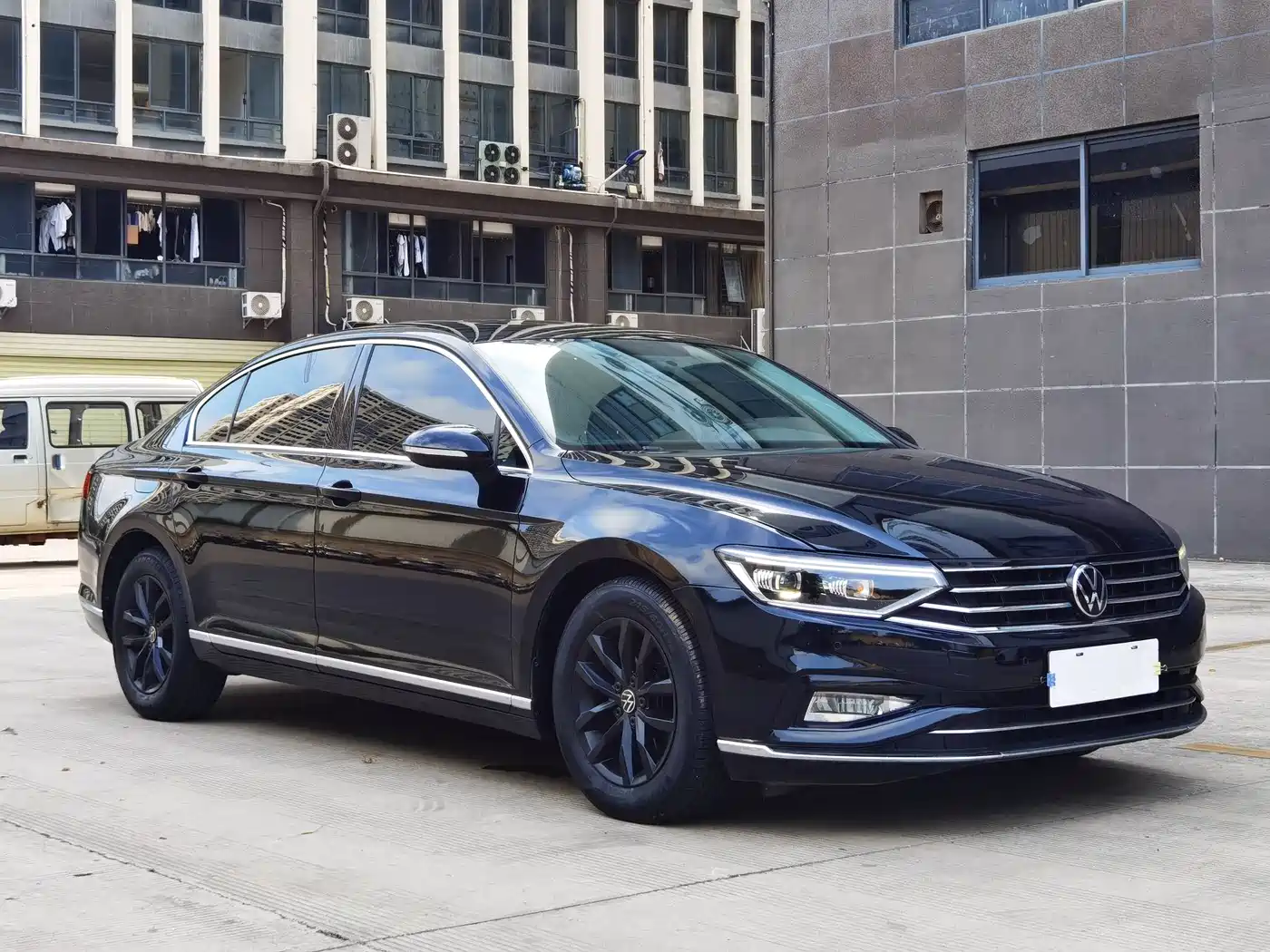Volkswagen Magotan 2020 280TSI DSG Leading фото 3