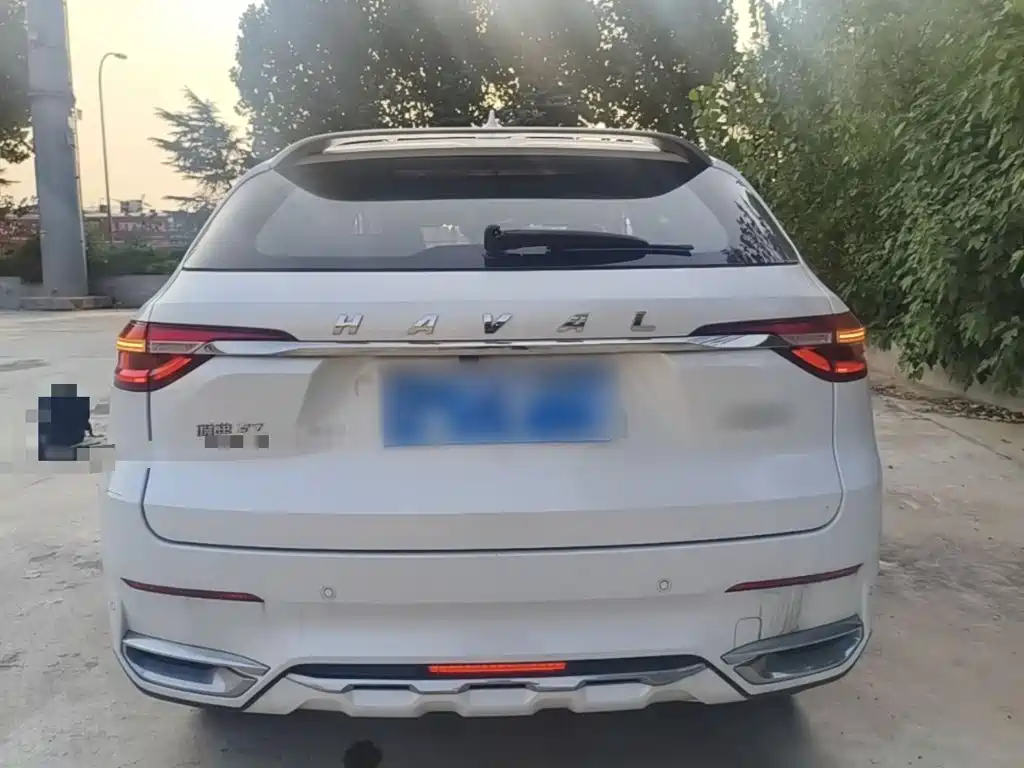 Фото 6 - Haval F7