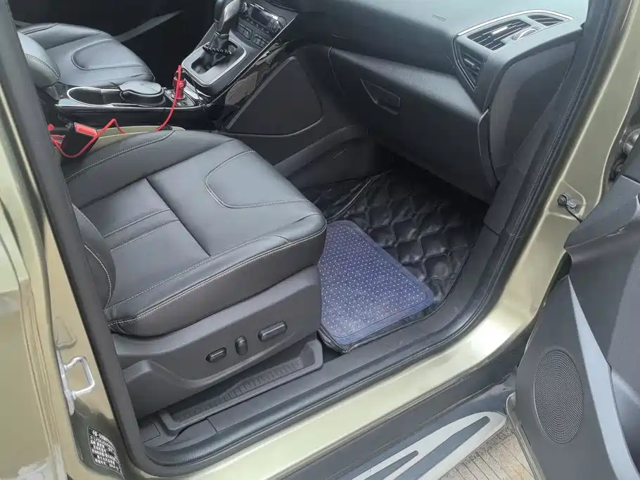 Ford Kuga 2015 2015 2.0L GTDi 4WD Sport